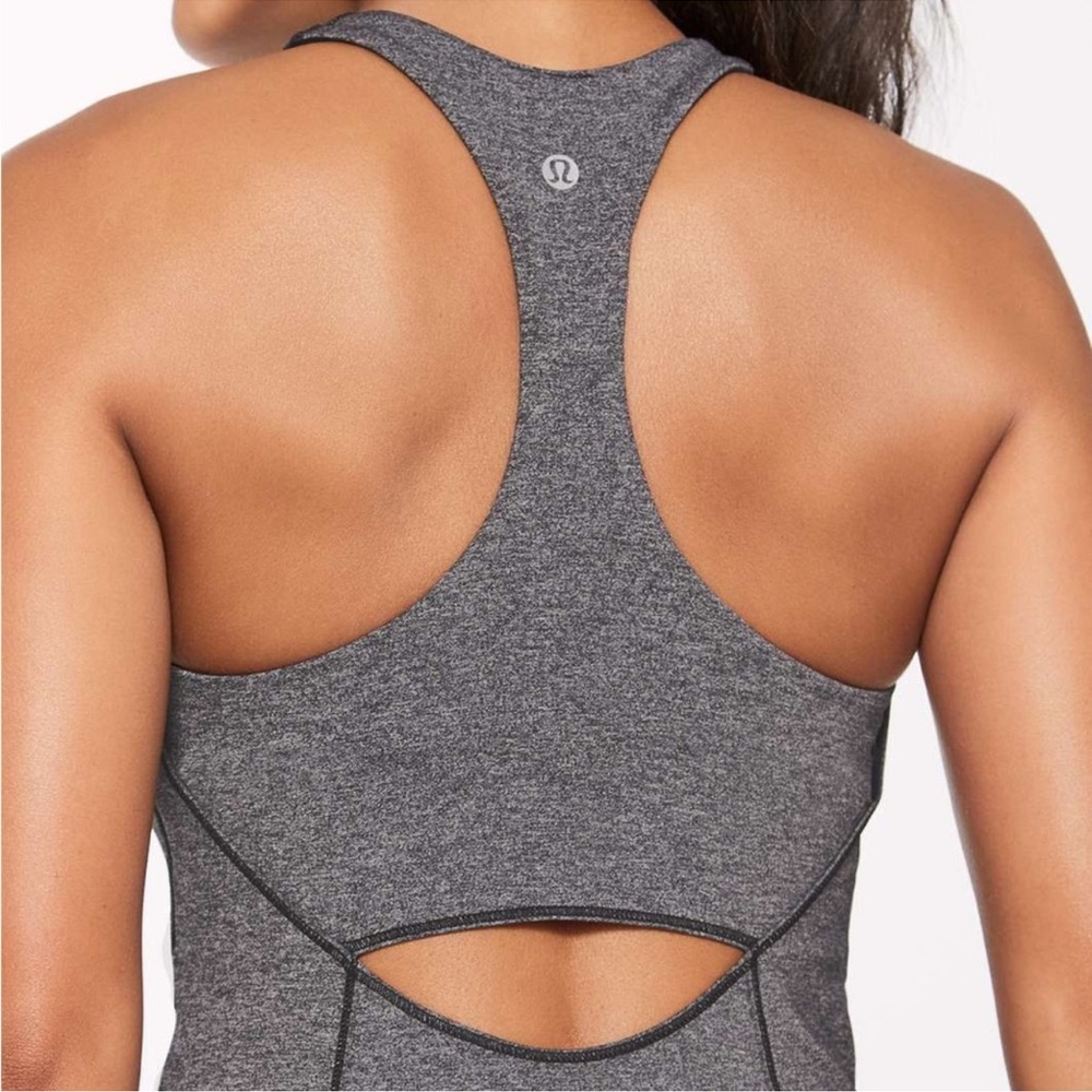 Lululemon In Training Tank - Picture 4 of 7